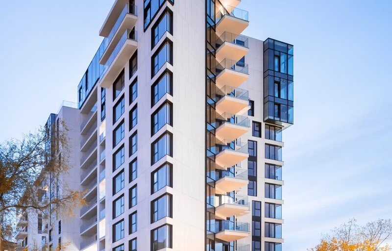 One Herastrau Towers 2022 Cartier Francez, 2 camere 66mp, Centrala, AC